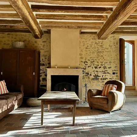 1850 Longhouse In The Villages Of Perche Vakantiehuis