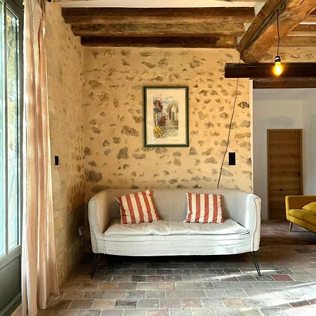 1850 Longhouse In The Villages Of Perche Vakantiehuis